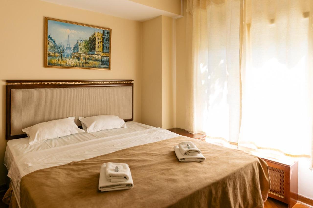 Boutique Hotel Travelling Actor - Skadarlija Belgrade Exterior photo